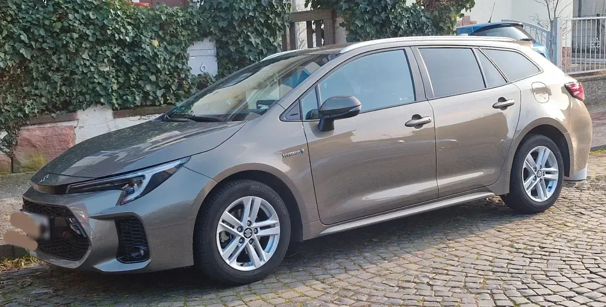 Gebraucht Suzuki Swace Comfort+ 140 PS (102 kW) 2024 Braun Kombi