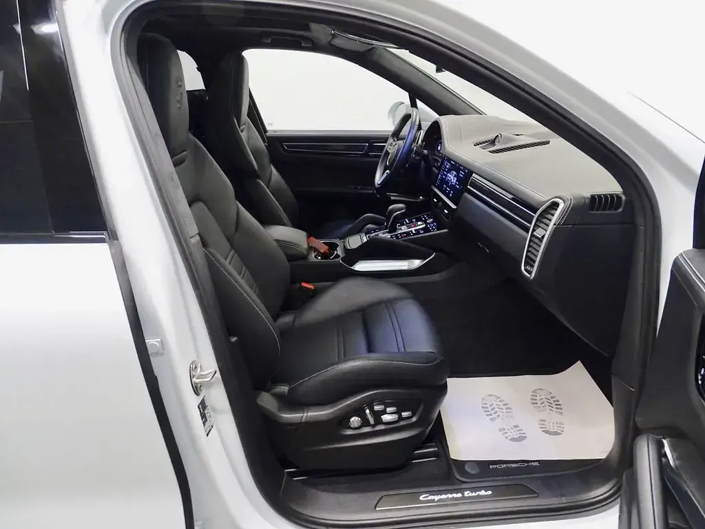 Gebraucht Porsche Cayenne Turbo Sport 549 PS (403 kW) 2019 Weiß SUV
