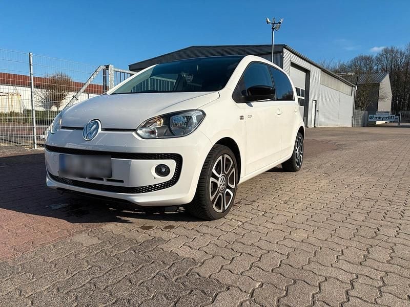 Gebraucht VW up! Cup 60 PS (44 kW) 2015 Weiß Kleinwagen
