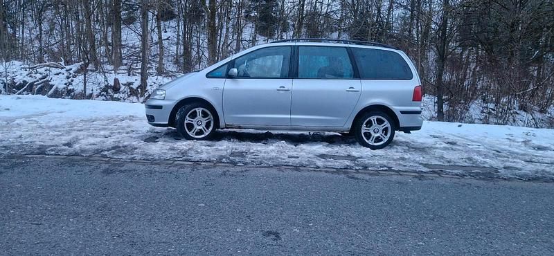 Gebraucht Seat Alhambra 116 PS (85 kW) 2004 Silber Van / Kleinbus
