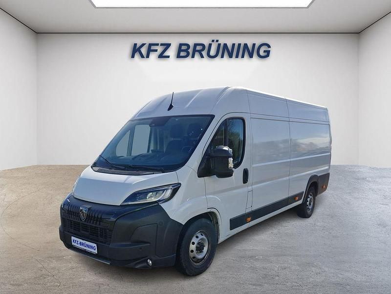 Gebraucht Peugeot Boxer 179 PS (131 kW) 2024 Weiß Van