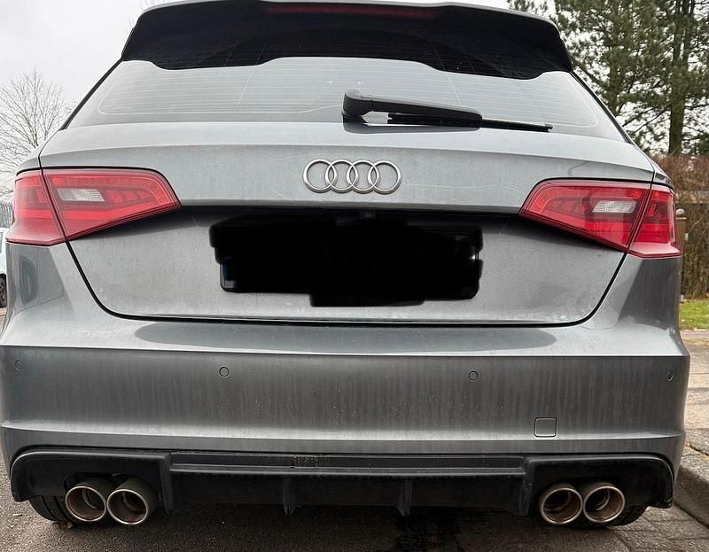 Gebraucht Audi A3 S-Line 184 PS (135 kW) 2015 Andere farben Limousine