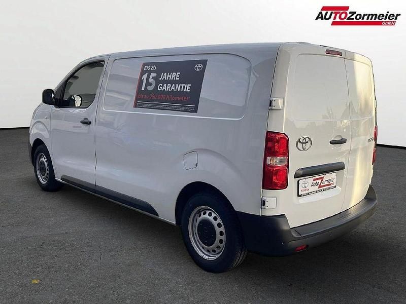 Gebraucht Toyota Proace 120 PS (88 kW) 2024 Icy white Van / Kleinbus