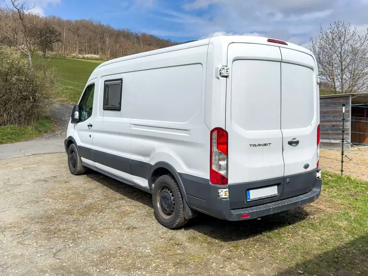 Gebraucht Ford Transit 155 PS (114 kW) 2015 Weiß Van