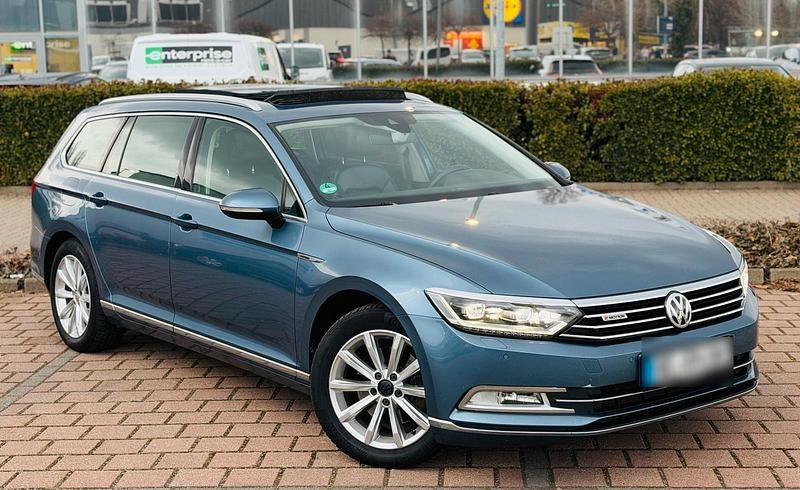 Gebraucht VW Passat 190 PS (139 kW) 2015 Blau Limousine