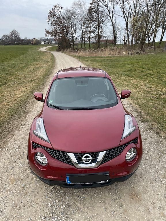 Gebraucht Nissan Juke 116 PS (85 kW) 2016 Rot SUV