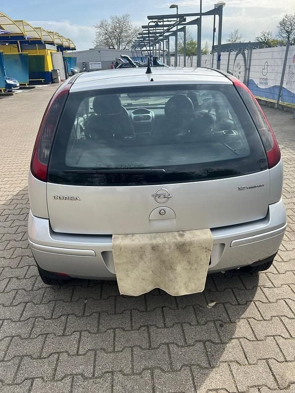 Gebraucht Opel Corsa 71 PS (52 kW) 2006 Silber Kleinwagen