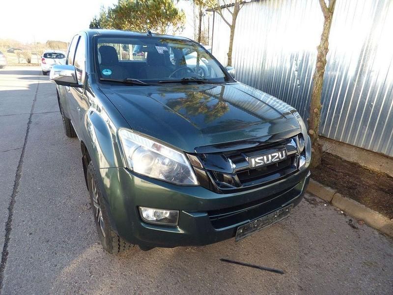 Gebraucht Isuzu D-Max 163 PS (119 kW) 2016 Grün SUV