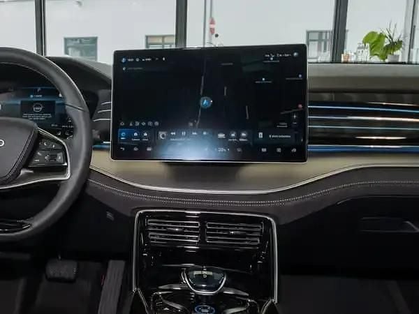 Neu BYD Tang 380 kW (517 PS) 2026 Weiss SUV