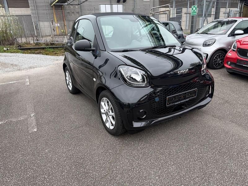 Gebraucht Smart ForTwo Coupé 60 kW (82 PS) 2022 Schwarz Coupé