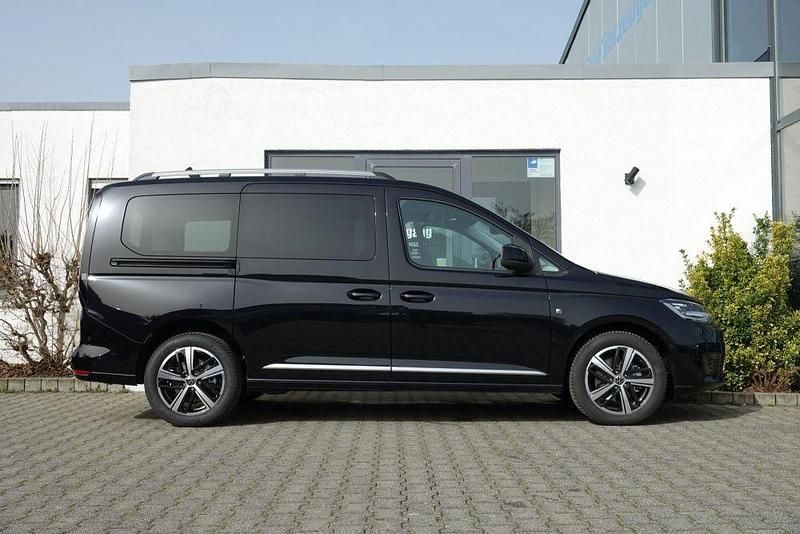 Neu VW Caddy Maxi Style 150 PS (110 kW) 2026 Deep black perleffekt Van / Kleinbus