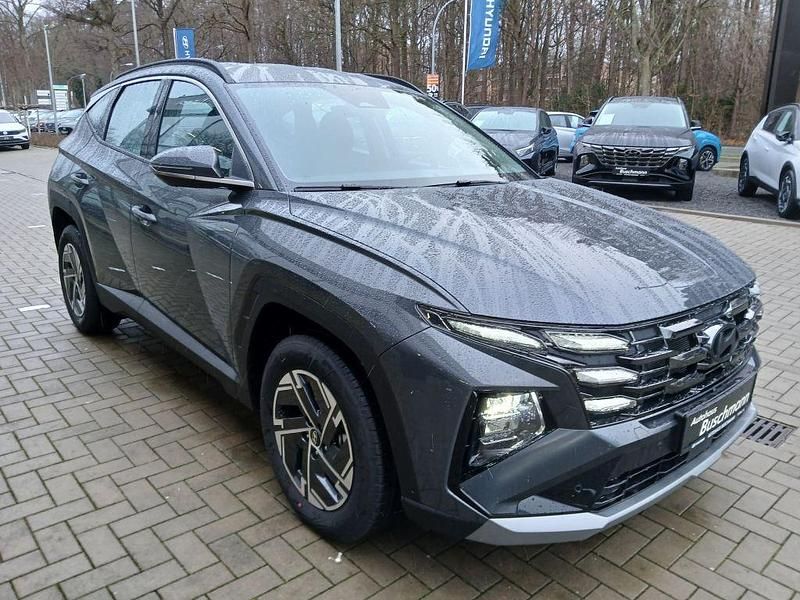 Neu Hyundai Tucson Select 150 PS (110 kW) 2026 Ecotronic grey mineraleffekt SUV