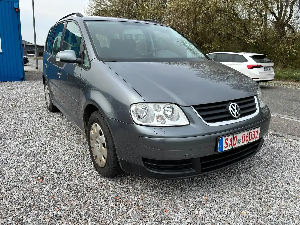 Brugt VW Touran 140 HK (102 kW) 2006 Grå MPV