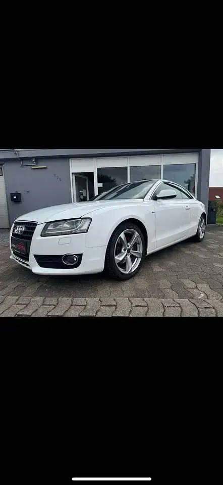 Second-hand Audi A5 179 CP (131 kW) 2010 Coupe