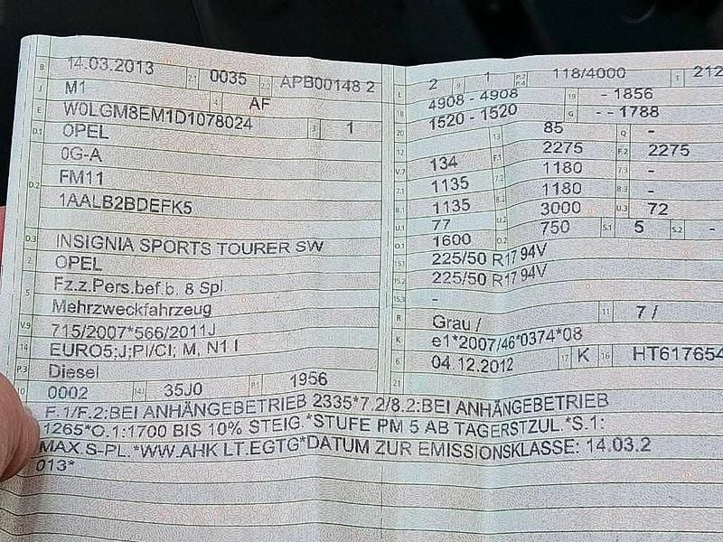 Gebraucht Opel Insignia 160 PS (117 kW) 2013 Silber Kombi