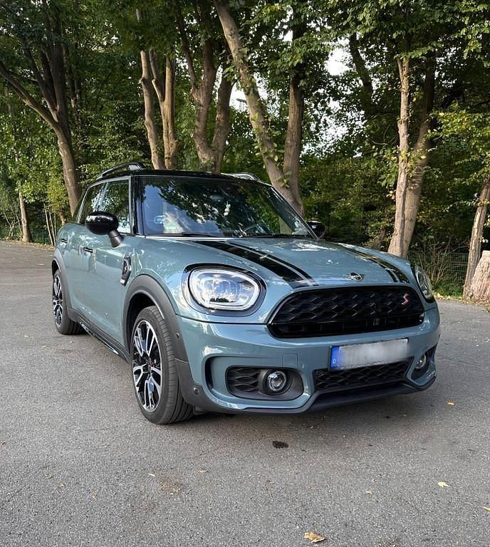 Grün Gebraucht 2021 Mini John Cooper Works Countryman SUV | 27.500 € (Superpreis) - Bild 1/4