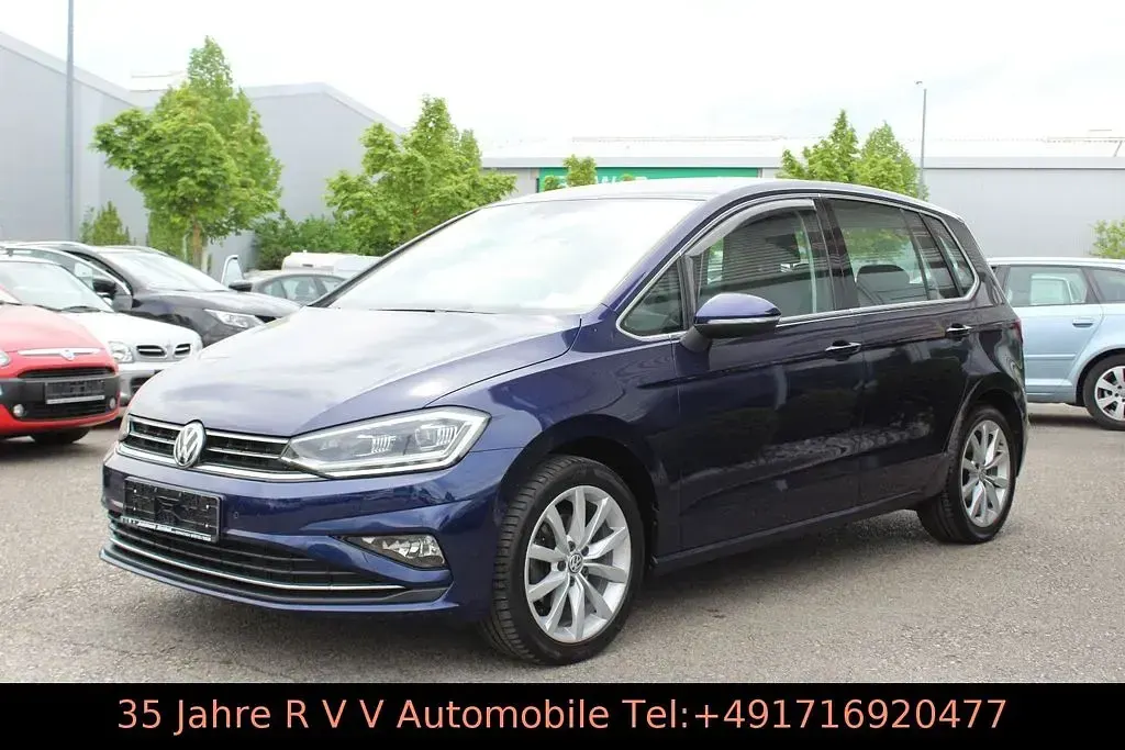 Używany VW Golf Highline 150 KM (110 kW) 2020 Niebieski Minivan