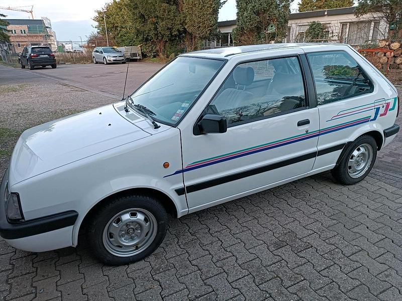 Weiß Gebraucht 1991 Nissan Micra Kleinwagen | 3.800 € - Bild 1/4