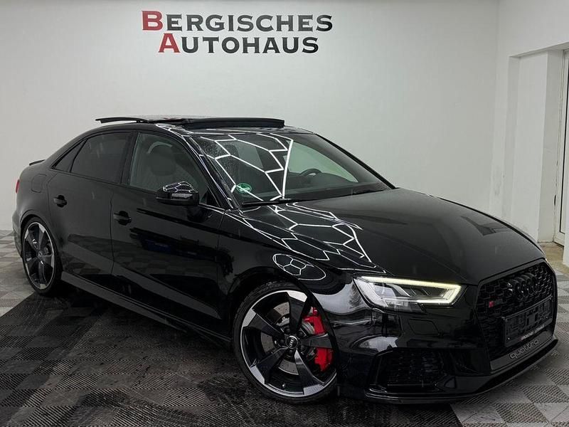 Gebraucht Audi RS3 Ambiente 400 PS (294 kW) 2019 Schwarz Limousine