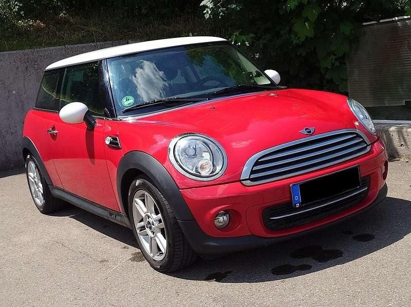 Rot Gebraucht 2010 Mini Cooper Kleinwagen | 5.000 € (Guter Preis) - Bild 1/4