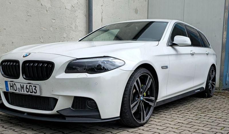 Weiß Gebraucht 2011 BMW 525 Limousine | 9.800 € (Guter Preis) - Bild 1/4