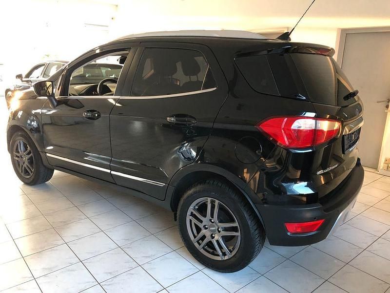 Gebraucht Ford Ecosport Titanium 125 PS (91 kW) 2019 Schwarz SUV