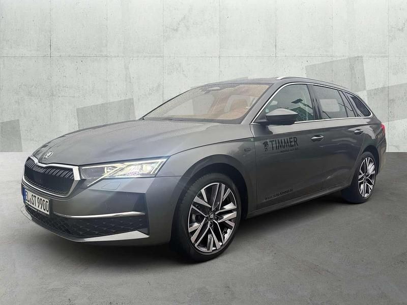 Gebraucht Skoda Octavia Tour 150 PS (110 kW) 2025 Grau Kombi
