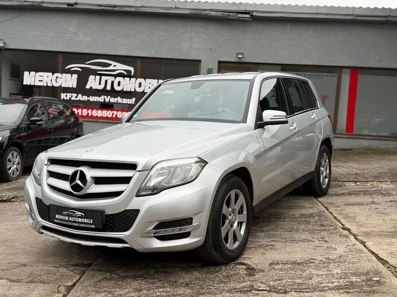 Silber Gebraucht 2012 Mercedes GLK200 AMG line SUV | 7.499 € (Guter Preis) - Bild 1/4