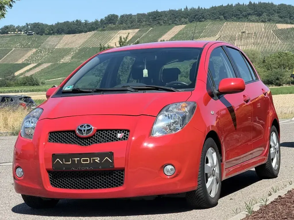 Gebraucht Toyota Yaris Sport 133 PS (97 kW) 2007 Rot Kleinwagen