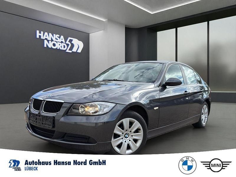 Grau Gebraucht 2007 BMW 320 Limousine | 3.888 € (Superpreis) - Bild 1/4