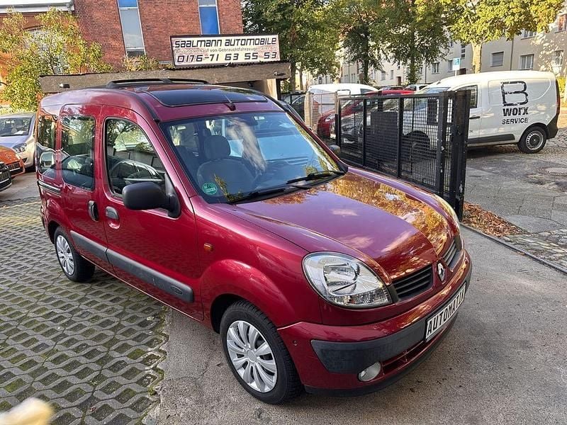Rot Gebraucht 2003 Renault Kangoo Privilege Van / Kleinbus | 4.890 € (Fairer Preis) - Bild 1/4