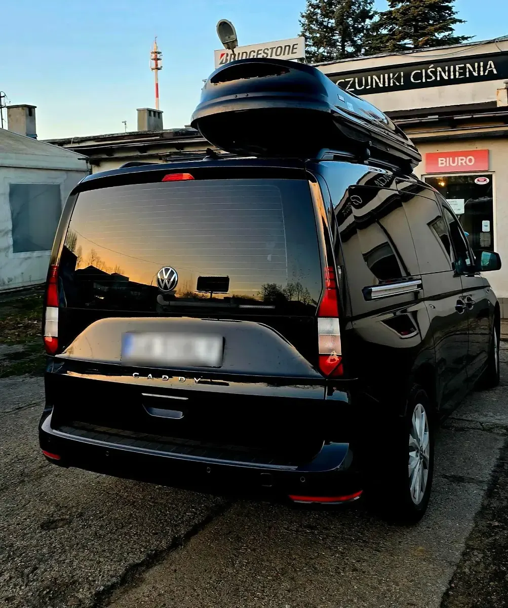 Gebraucht VW Caddy Maxi Life Life 122 PS (89 kW) 2022 Schwarz Van / Kleinbus