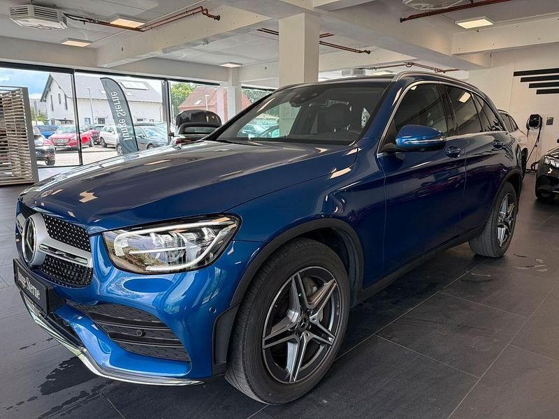Gebraucht Mercedes GLC220 AMG 195 PS (143 kW) 2022 Blau SUV