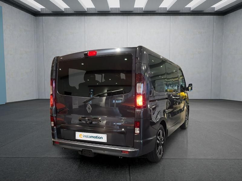 Neu Renault Trafic 150 PS (110 kW) 2025 Grau Van / Kleinbus