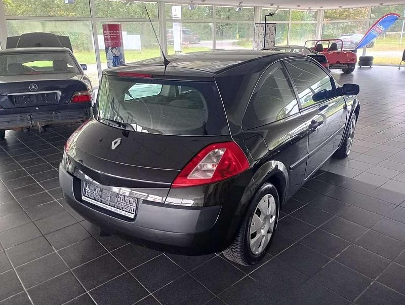 Gebraucht Renault Mégane II Authentique 82 PS (60 kW) 2004 Schwarz Limousine