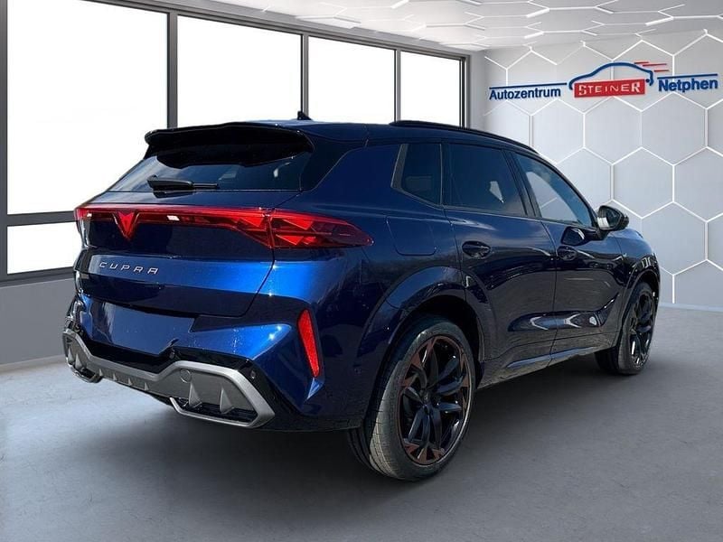 Neu Cupra Terramar VZ 265 PS (194 kW) 2026 Blau SUV
