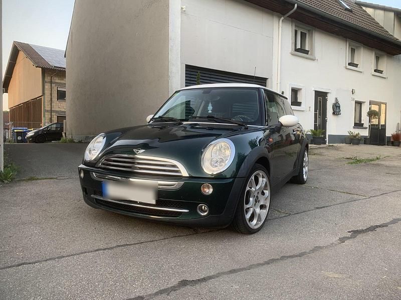 Grün Gebraucht 2004 Mini Cooper Kleinwagen | 1.200 € (Superpreis) - Bild 1/4