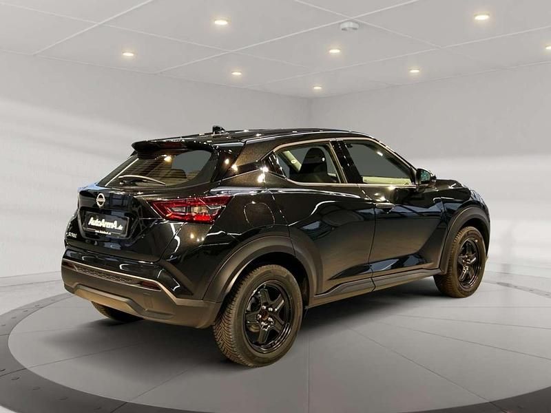 Gebraucht Nissan Juke Acenta 114 PS (83 kW) 2024 Pearl black SUV