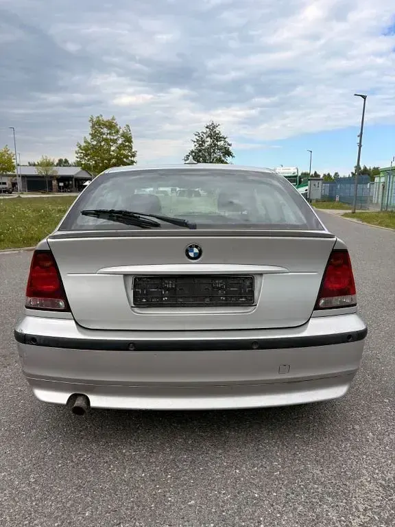 Brugt BMW 316 116 HK (85 kW) 2004 Sølv Sedan