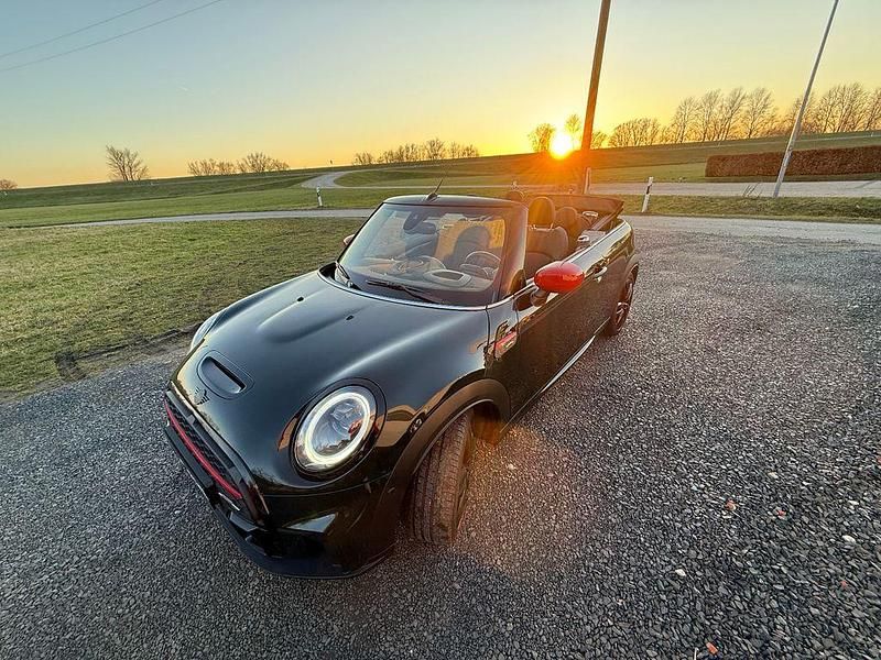 Gebraucht Mini John Cooper Works Cabriolet Classic 231 PS (169 kW) 2023 Grün Cabrio