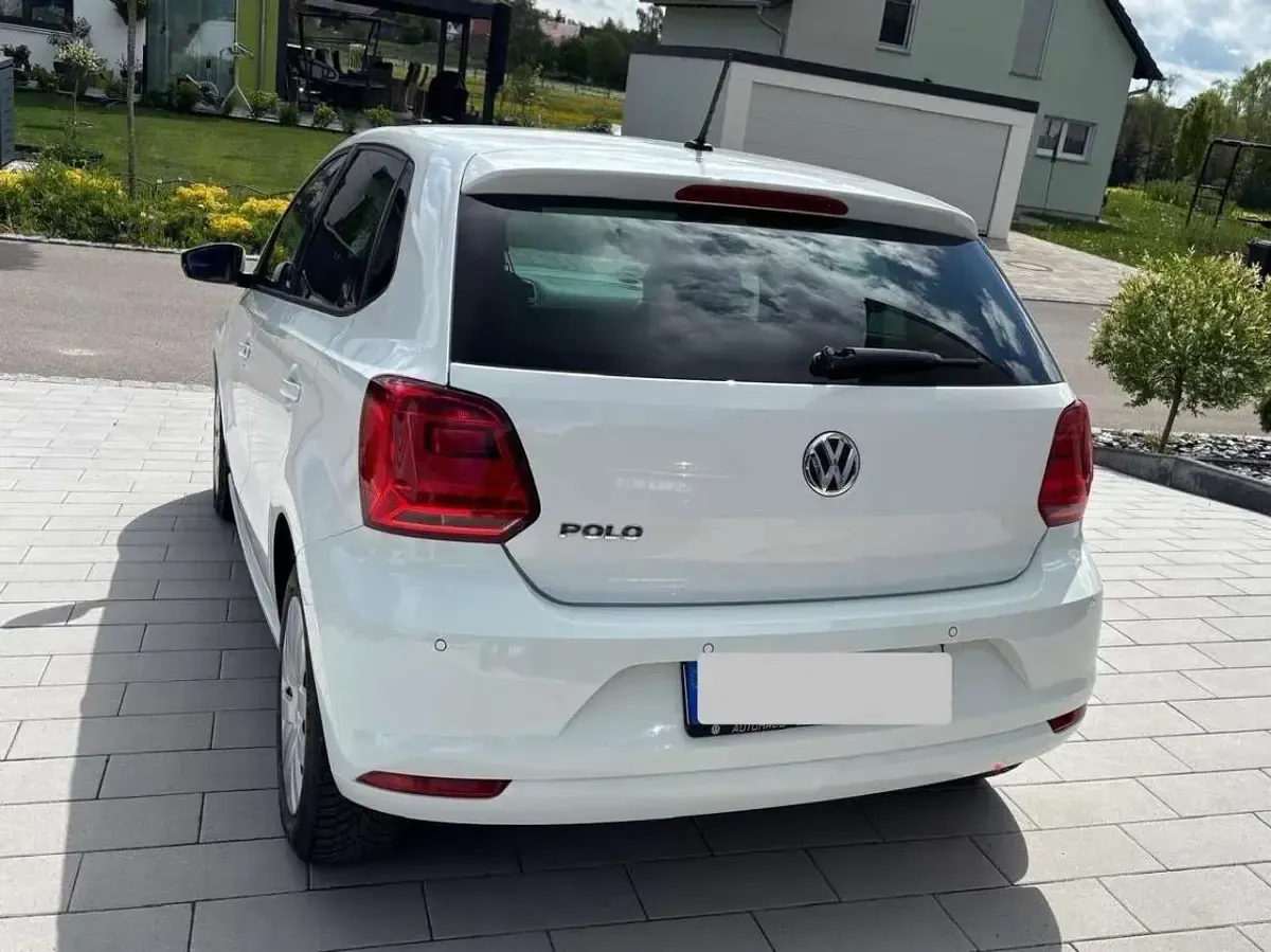 Gebraucht VW Polo Allstar 75 PS (55 kW) 2017 Weiß Limousine