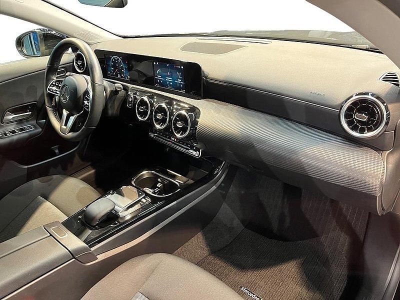 Gebraucht Mercedes CLA220 190 PS (139 kW) 2020 Unilack nachtschwarz Limousine