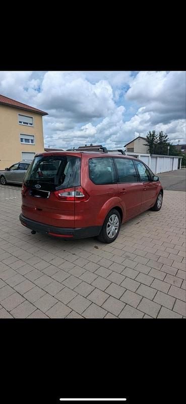 Gebraucht Ford Galaxy 160 PS (117 kW) 2008 Rot Van / Kleinbus