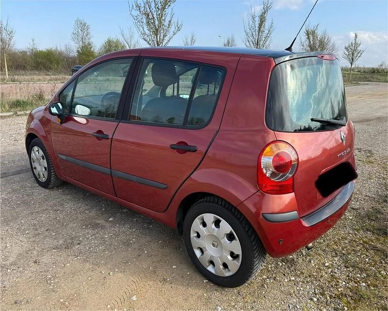 Second-hand Renault Modus 112 CP (82 kW) 2005 Roșu Monovolum