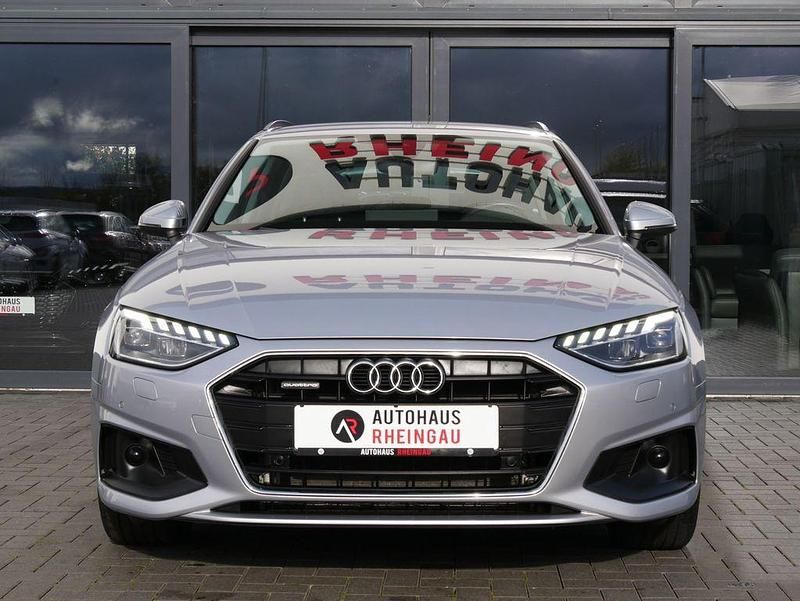 Gebraucht Audi A4 204 PS (150 kW) 2021 Silber Limousine