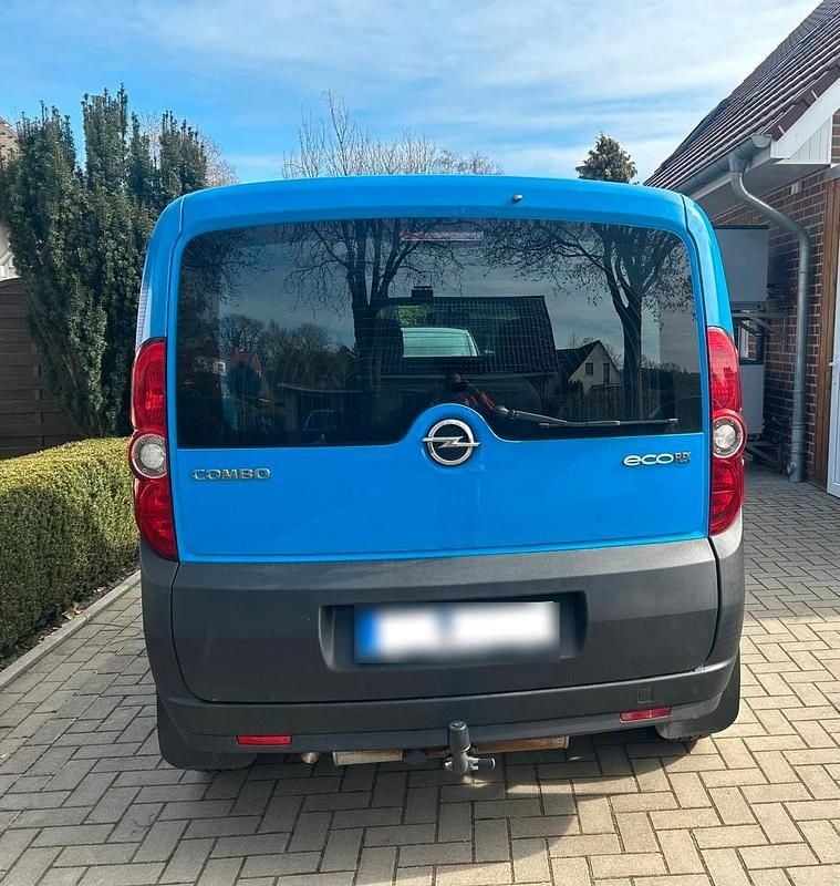 Gebraucht Opel Combo 120 PS (88 kW) 2015 Blau Van / Kleinbus