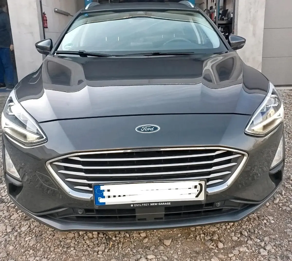 Usado Ford Focus Titanium 125 CV (91 kW) 2019 Plateado Familiar