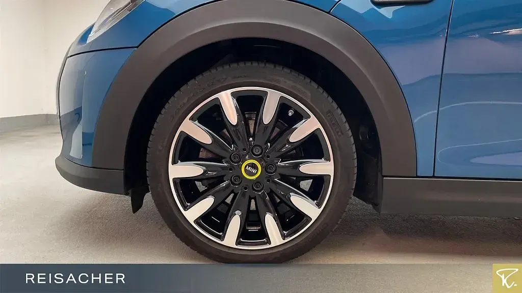 Gebraucht Mini Cooper SE 135 kW (184 PS) 2022 Blau Kleinwagen