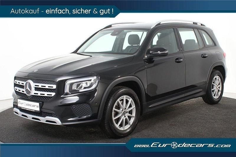 Schwarz Gebraucht 2021 Mercedes GLB200 SUV | 29.400 € (Guter Preis) - Bild 1/4