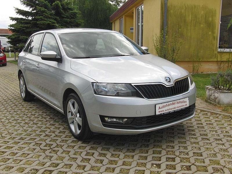 Gebraucht Skoda Rapid 95 PS (69 kW) 2017 Silber Kombi